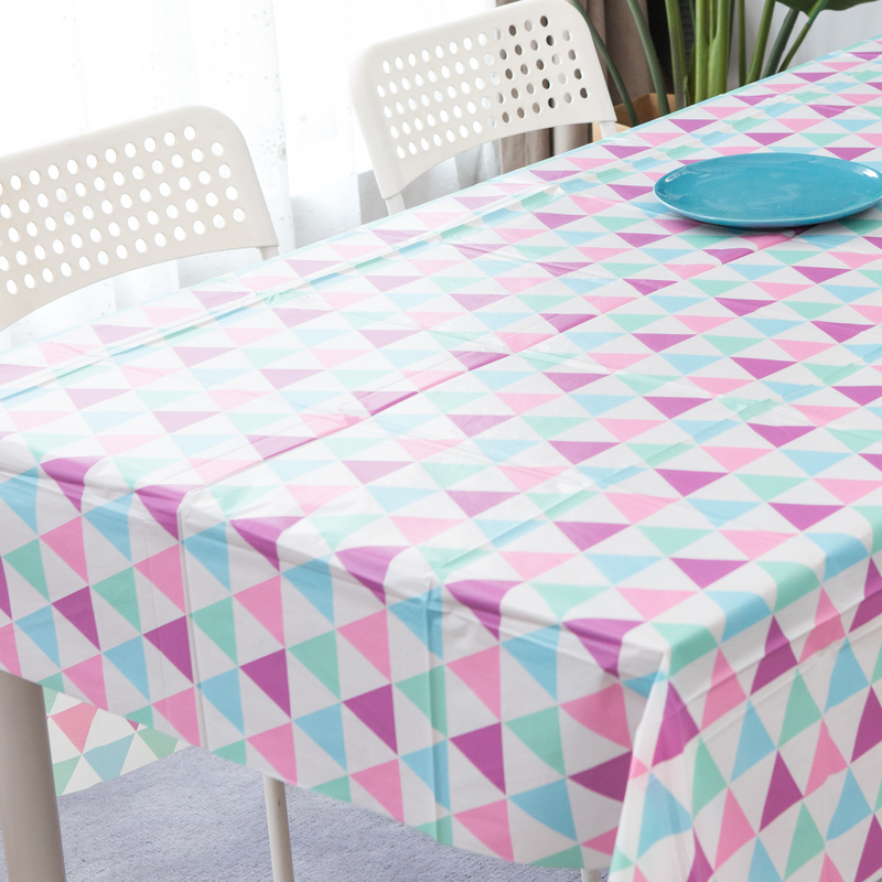  Pe Triangle Pattern Table Cover for Party
