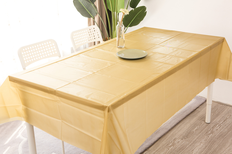 Gold Color Pe Table Cover
