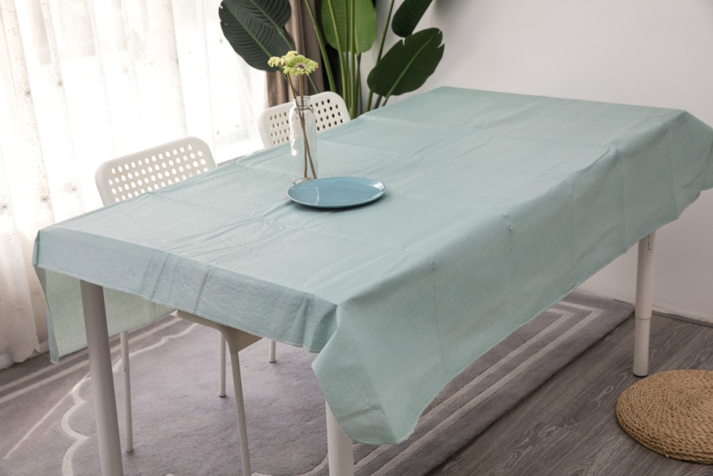 Solid Color Flannel Tablecloth With Sewing Solid