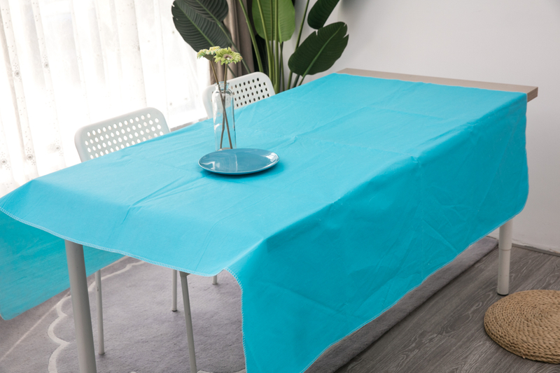 Bule Color PEVA Flannel Tablecloth With Sewing 