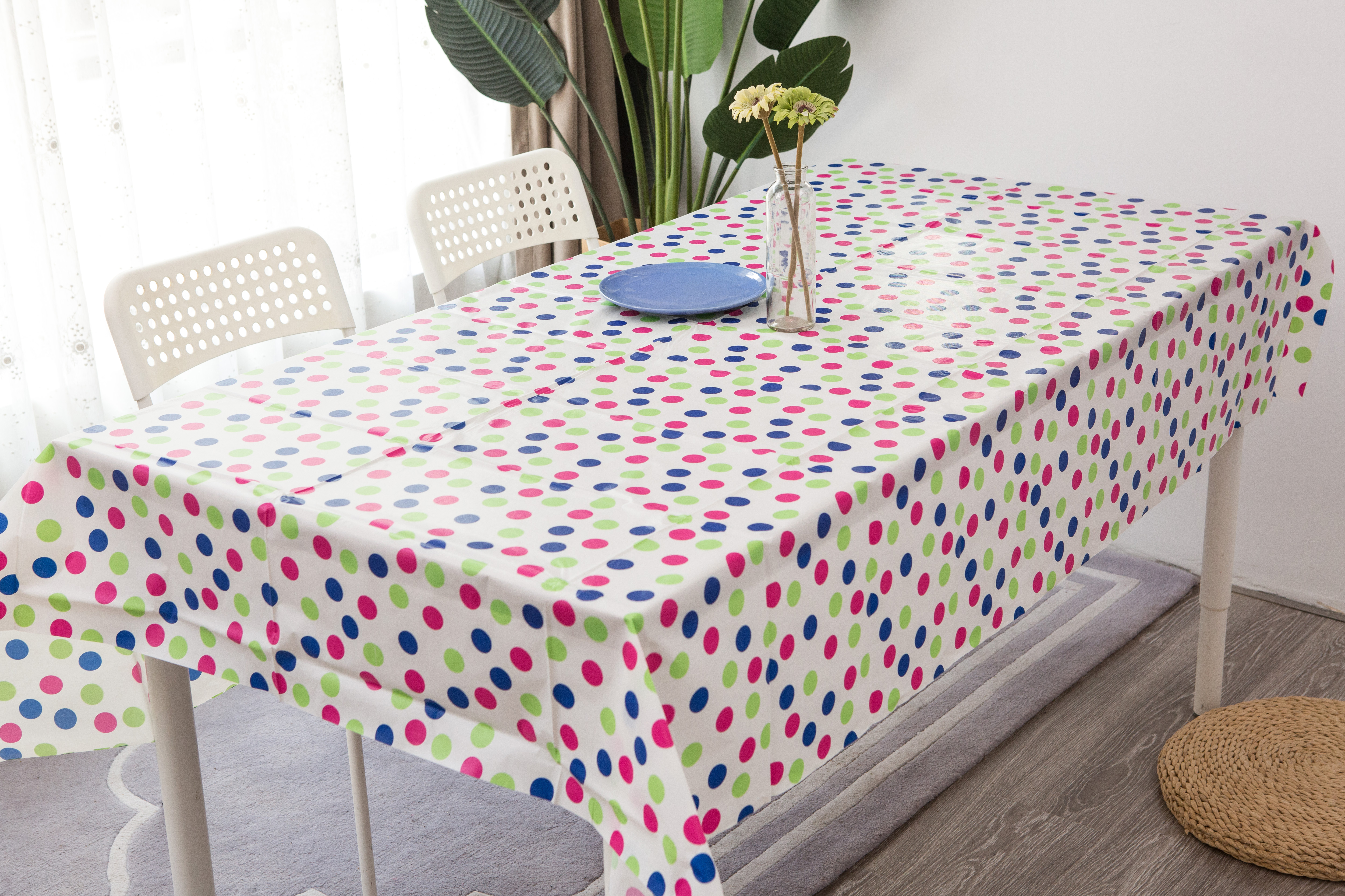 Dot Pattern Pe Table Cover for Party